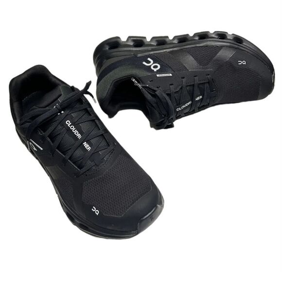 On Running Cloudrunner 2 Waterproof Womens Triple Black Running Sneakers 8.5 NEW - Picture 1 of 12